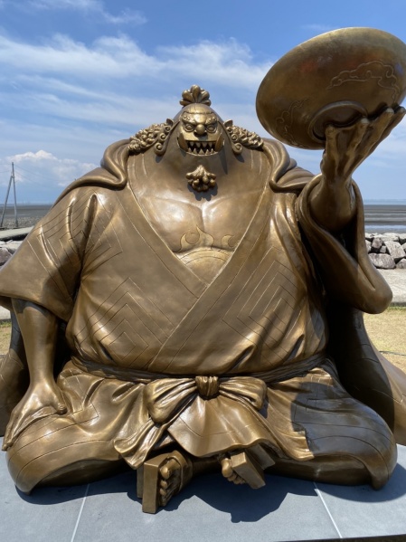 Datei:Jinbei Statue Kumamoto.jpg